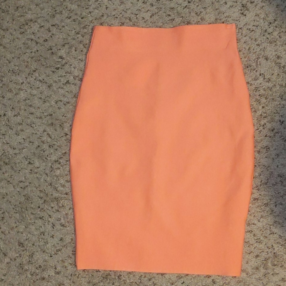 NWTWOW Couture Neon coral peach bandage skirt sz l